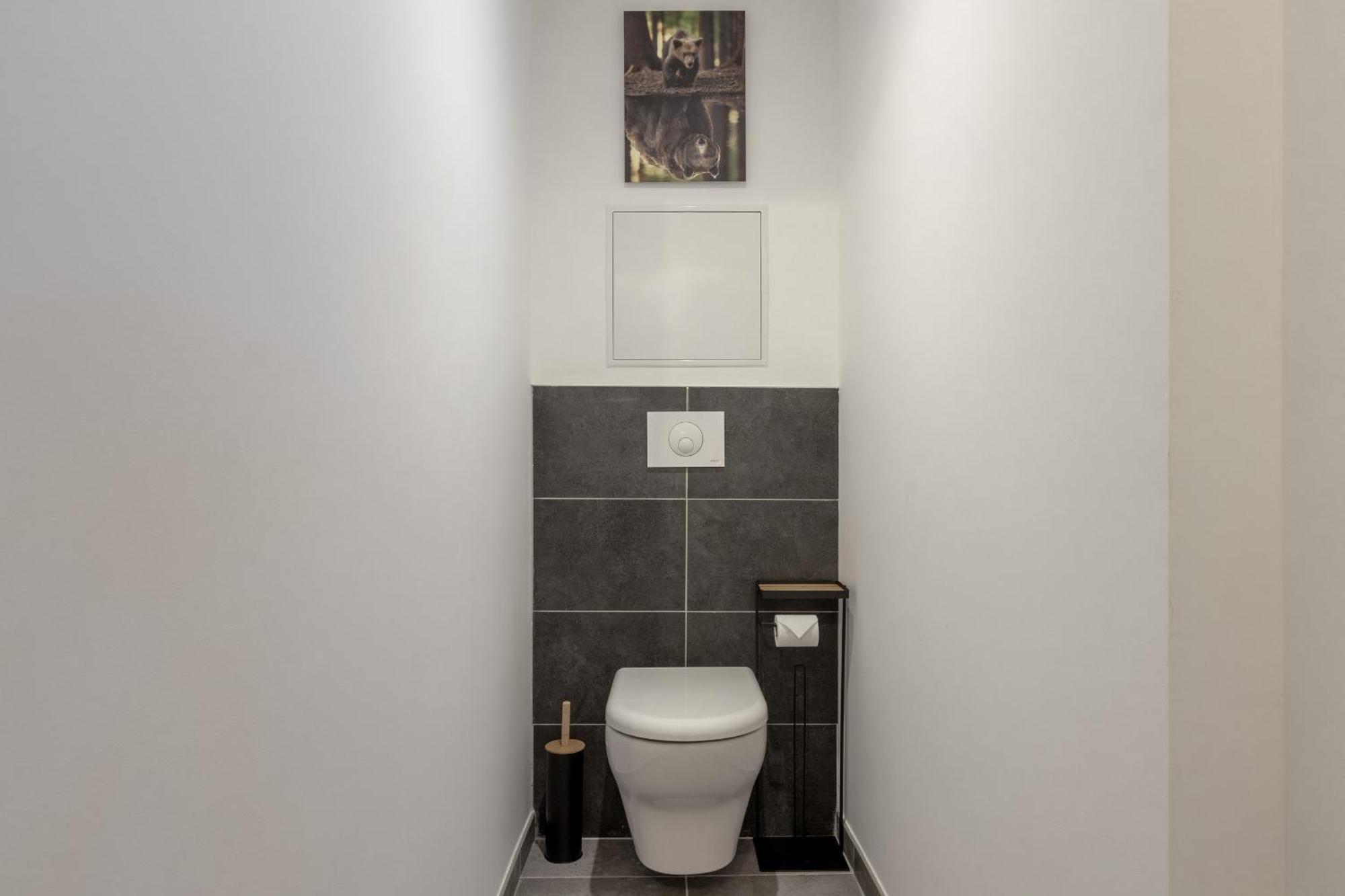 The Bear Apartment เลอุชส์ ภายนอก รูปภาพ